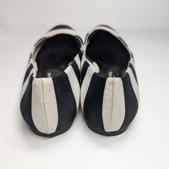 Christian Siriano striped flats - Picture 3 of 5